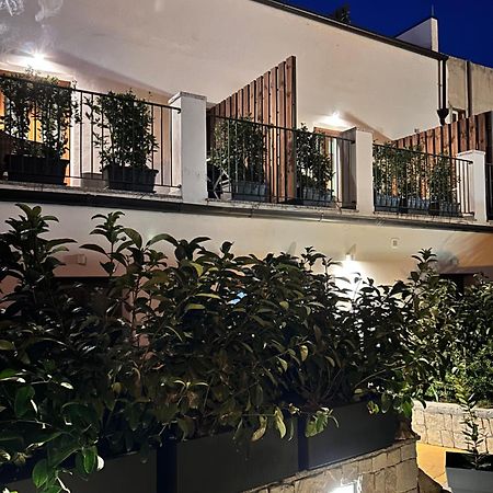 Longevity Hotel 托尔托利 外观 照片