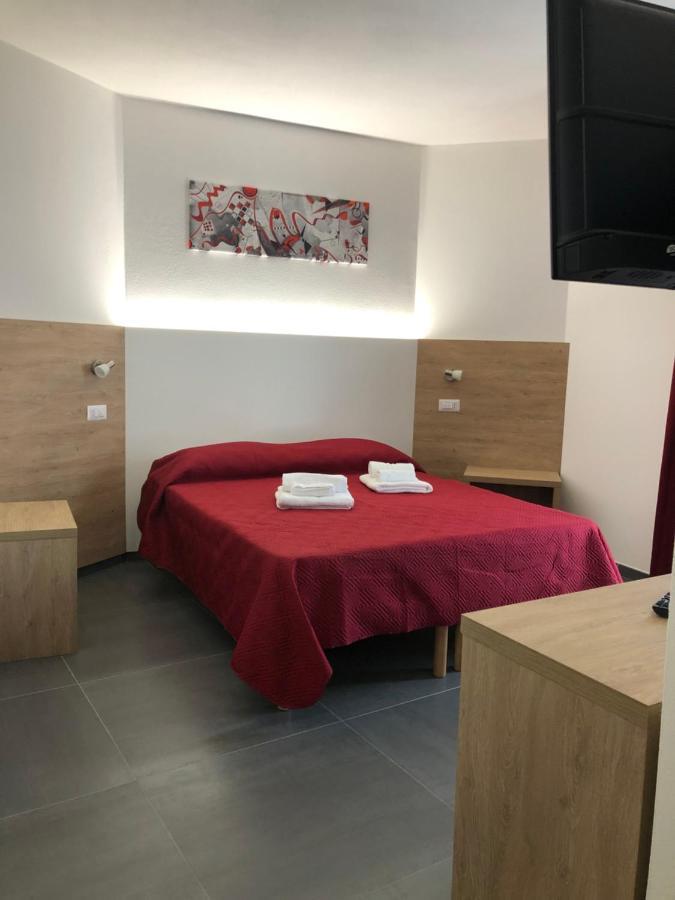 Longevity Hotel 托尔托利 外观 照片