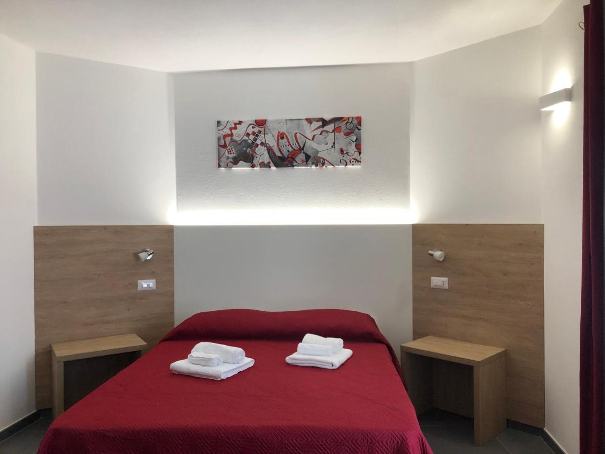 Longevity Hotel 托尔托利 外观 照片