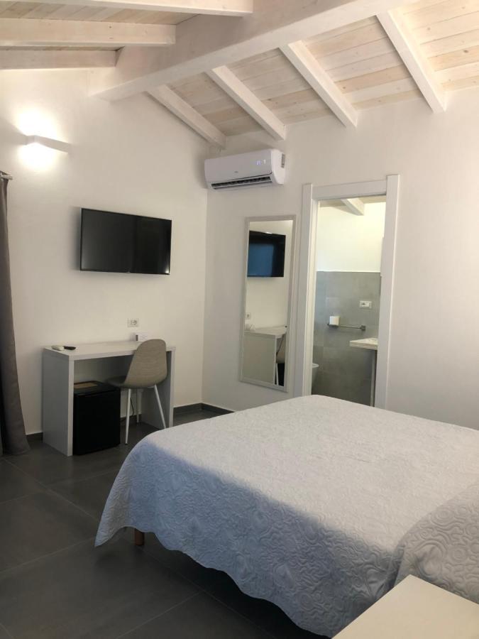 Longevity Hotel 托尔托利 外观 照片