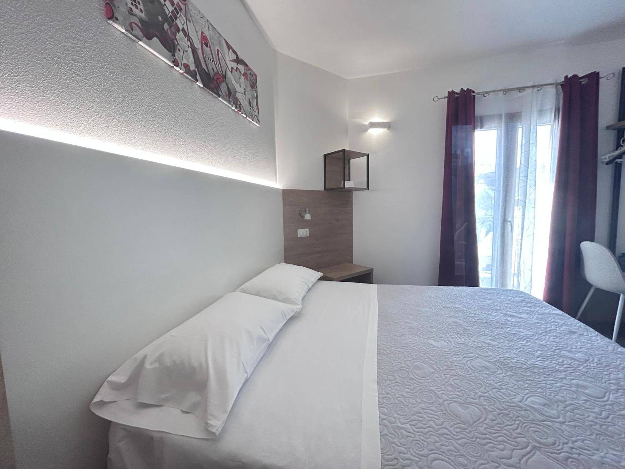 Longevity Hotel 托尔托利 外观 照片