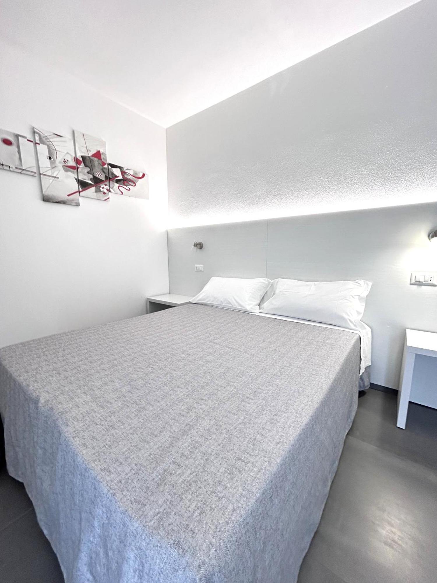 Longevity Hotel 托尔托利 外观 照片