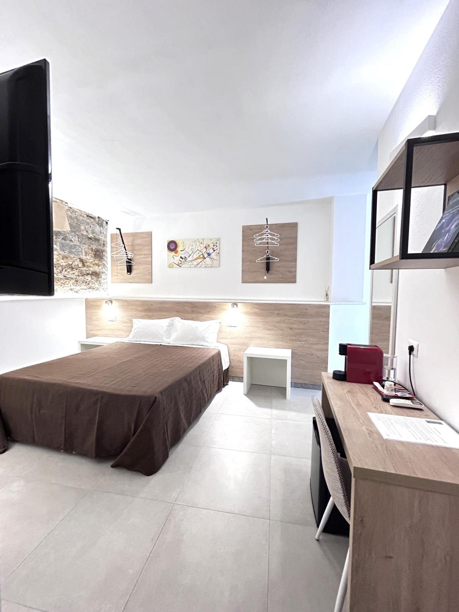 Longevity Hotel 托尔托利 外观 照片